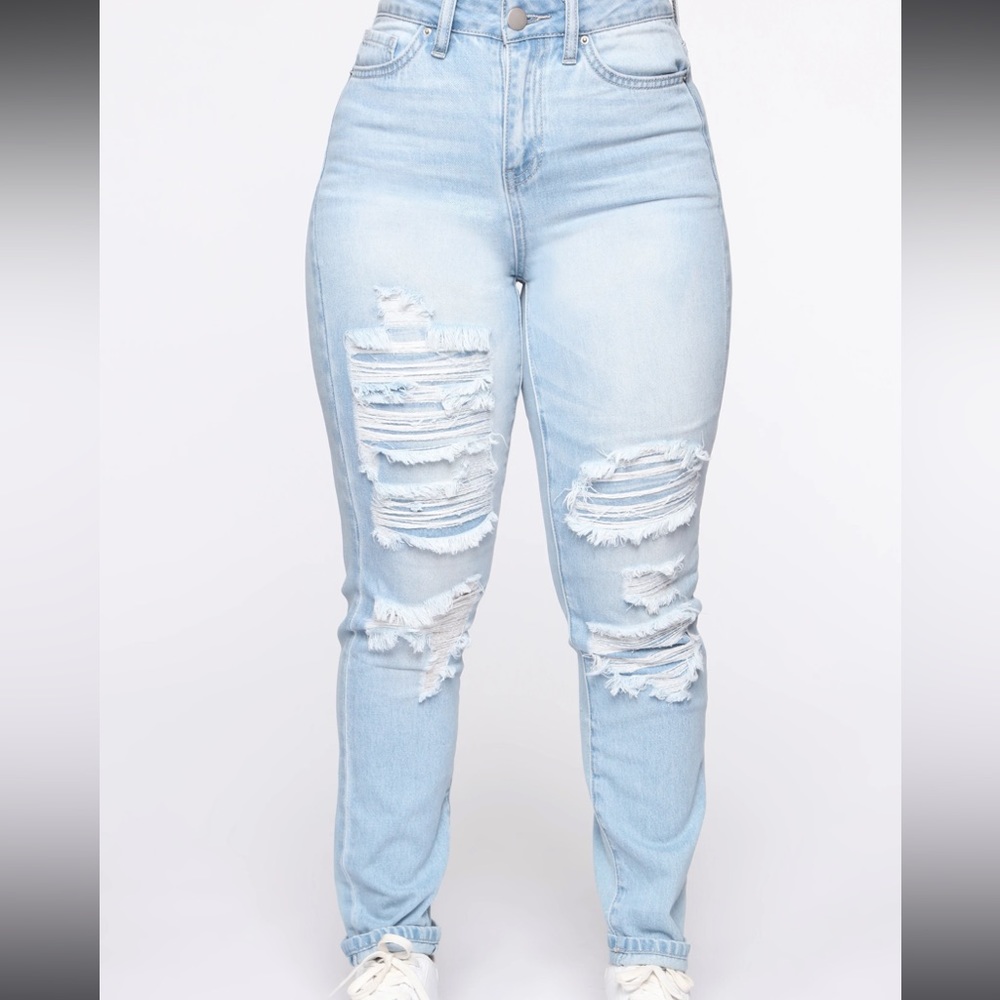 Fashion Nova Hips Swing jeans